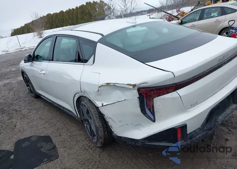 2025 Kia K4 Gt-Line z USA, uszkodzony, nr VIN 3KPFW4DE4SE184732